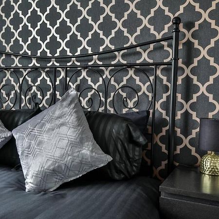 Refurbished Plush Property Great Transport Links Sheffield Buitenkant foto