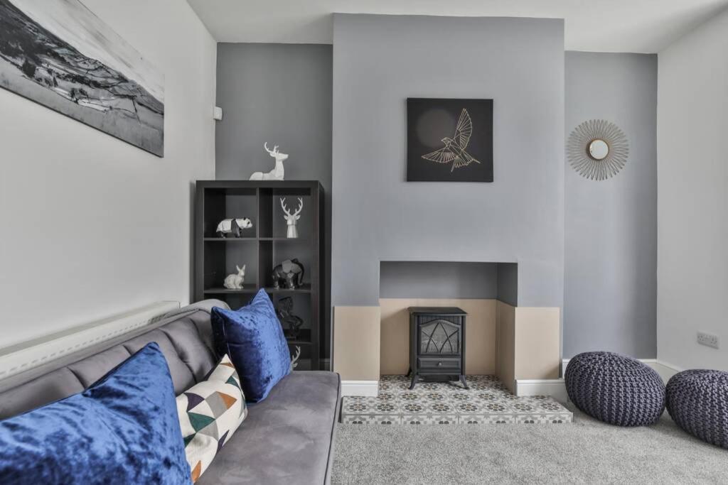 Refurbished Plush Property Great Transport Links Sheffield Buitenkant foto