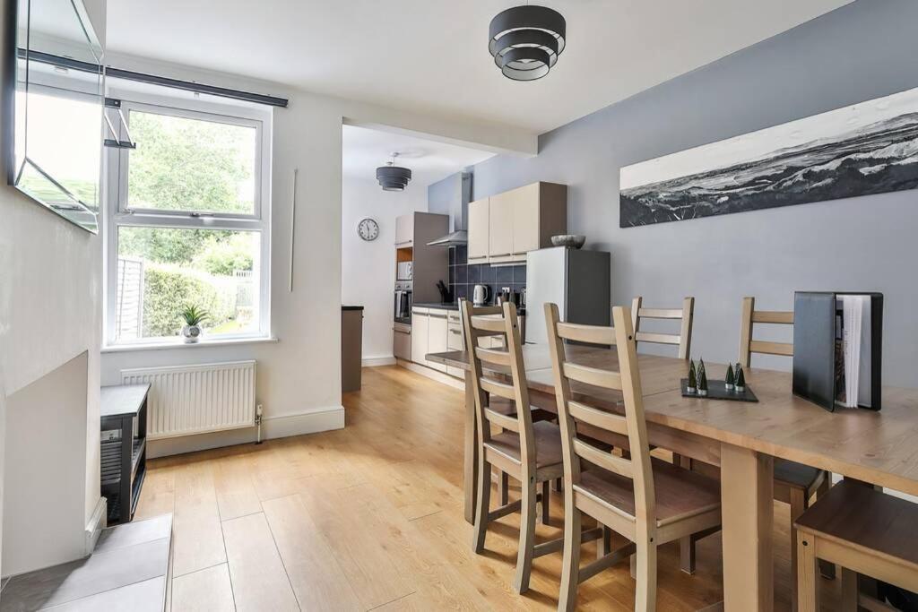 Refurbished Plush Property Great Transport Links Sheffield Buitenkant foto