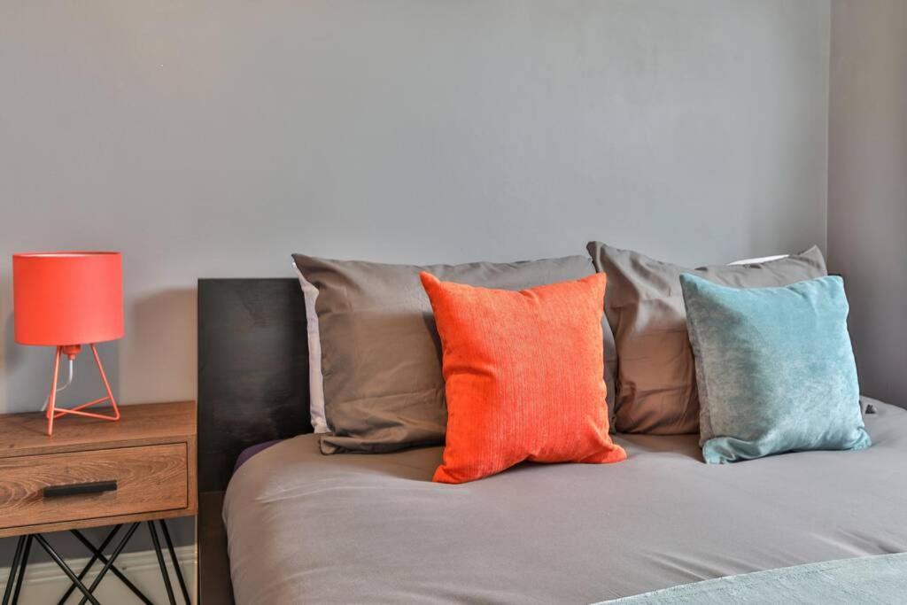 Refurbished Plush Property Great Transport Links Sheffield Buitenkant foto