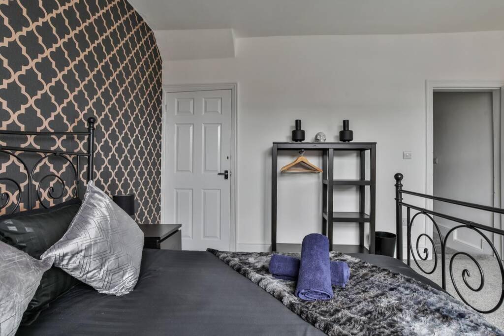 Refurbished Plush Property Great Transport Links Sheffield Buitenkant foto